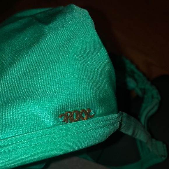 super cute bikini top - Picture 3 of 3